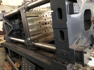 Macchina di fabbricazione di plastica della macchina dello stampaggio ad iniezione 400 tonnellate per il bacino