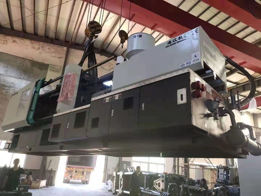 Servo macchina automatica orizzontale dello stampaggio ad iniezione rendimento elevato 400 tonnellate
