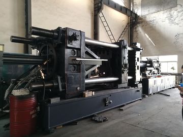 Paraurti automatico della Tabella da 1000 tonnellate del servomotore della macchina di plastica dello stampaggio ad iniezione che fa macchina