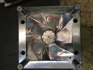 Lo stampaggio ad iniezione della pala del ventilatore di alta precisione modella singola/multi dimensione della cavità su misura