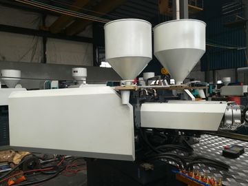 12 tonnellate di macchina dello stampaggio ad iniezione/strumento di plastica stampaggio ad iniezione per il pallet del materiale dell'HDPE