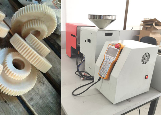 La tonnellata/che preme di Mini Injection Molding Machine 12 lo stampaggio ad iniezione della forza ISO9001 è passato